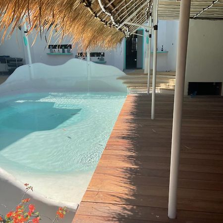 Tanawu Airport Hotel Lombok Praya Eksteriør billede